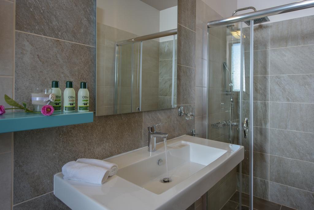Koukos Villas スタロス 部屋 写真