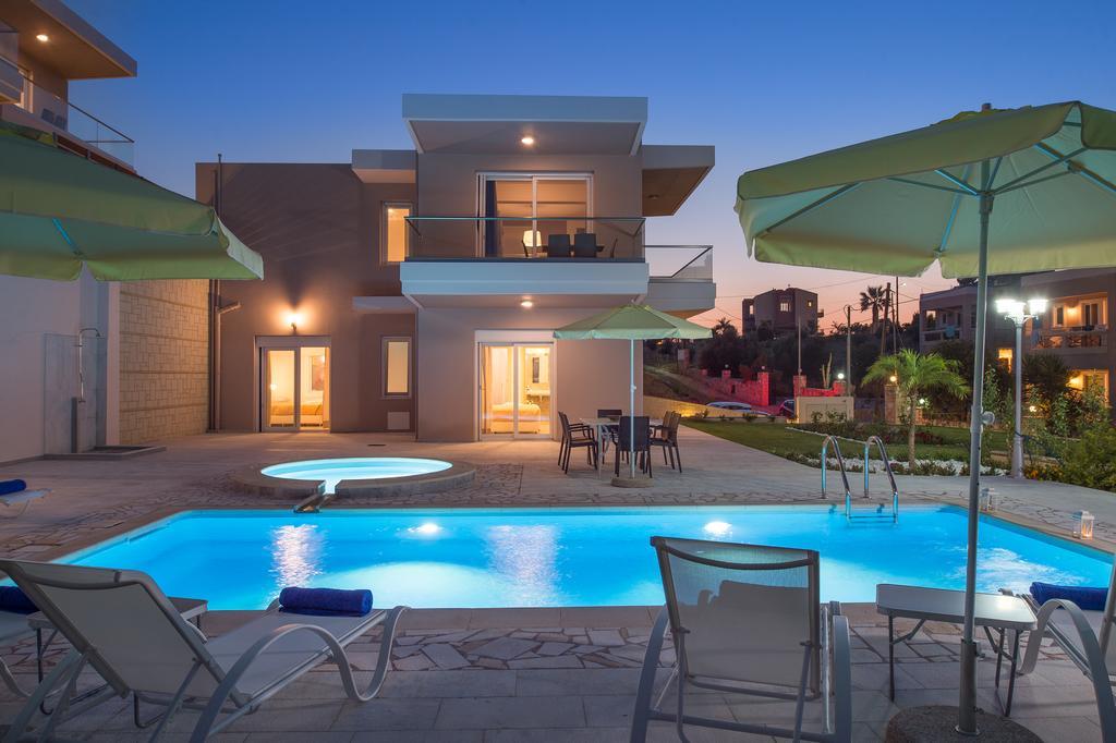Koukos Villas スタロス 部屋 写真