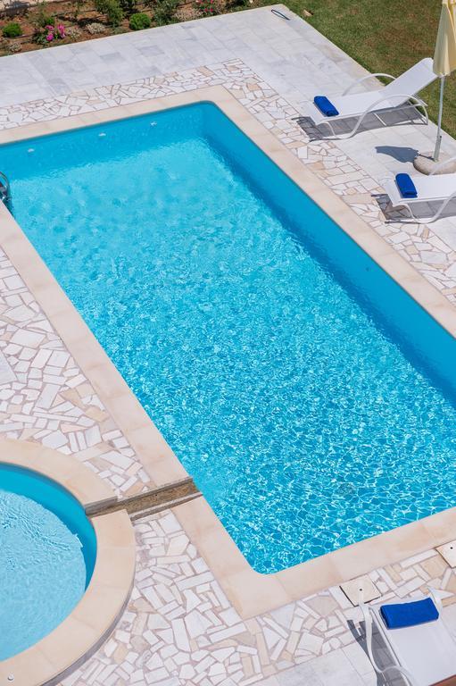 Koukos Villas スタロス 部屋 写真