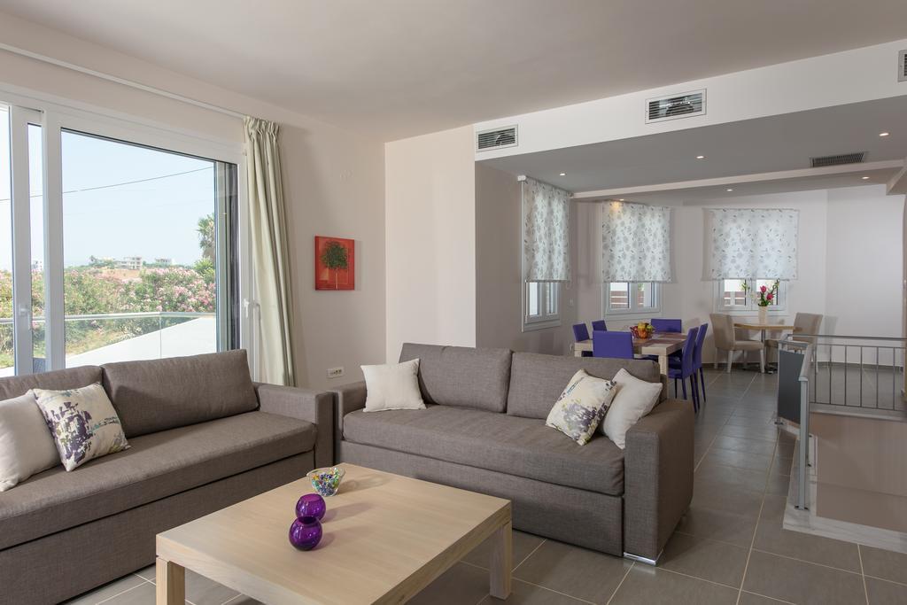 Koukos Villas スタロス 部屋 写真