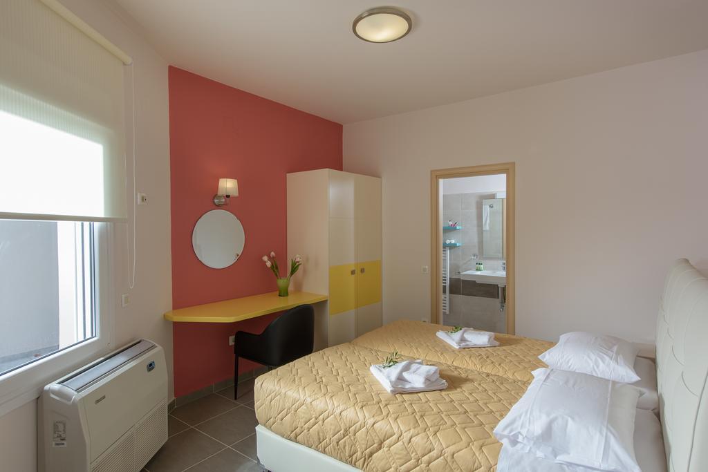 Koukos Villas スタロス 部屋 写真